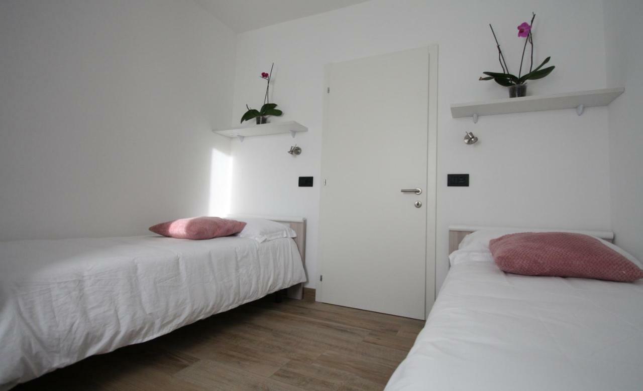 Casa Ai Stabli Apartment เมซซานา ภายนอก รูปภาพ