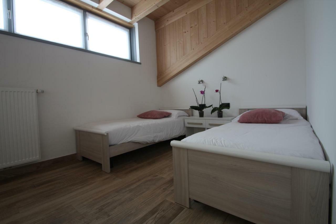 Casa Ai Stabli Apartment เมซซานา ภายนอก รูปภาพ