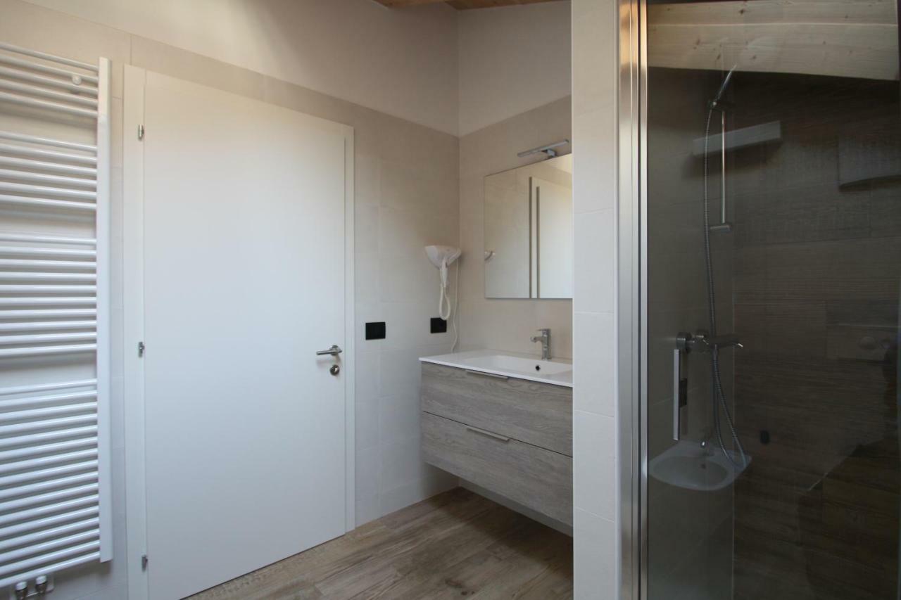 Casa Ai Stabli Apartment เมซซานา ภายนอก รูปภาพ