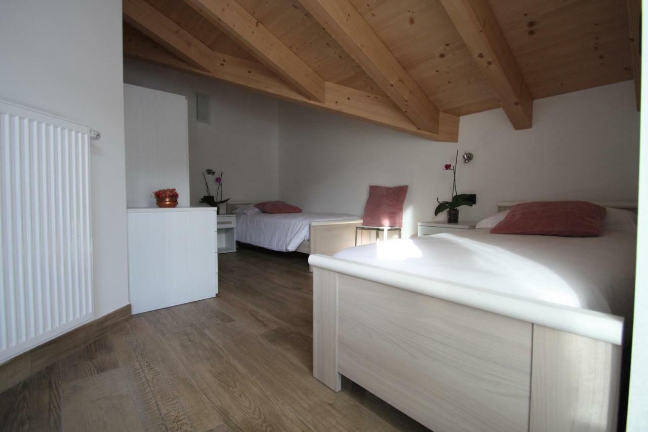 Casa Ai Stabli Apartment เมซซานา ภายนอก รูปภาพ
