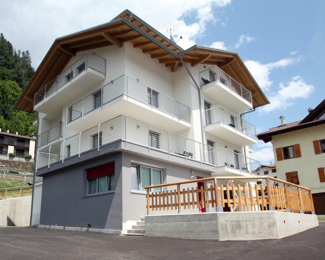 Casa Ai Stabli Apartment เมซซานา ภายนอก รูปภาพ